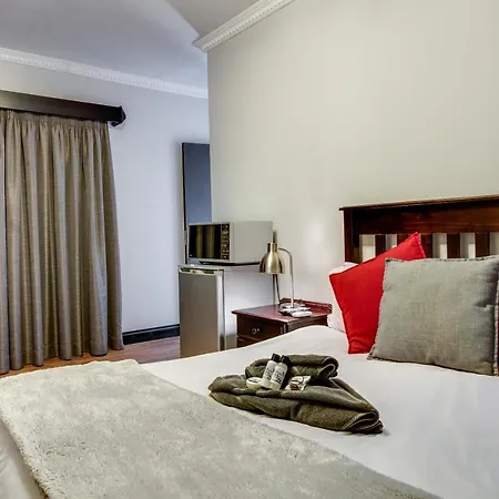 The Nightingale Guesthouse Bloemfontein Exterior photo